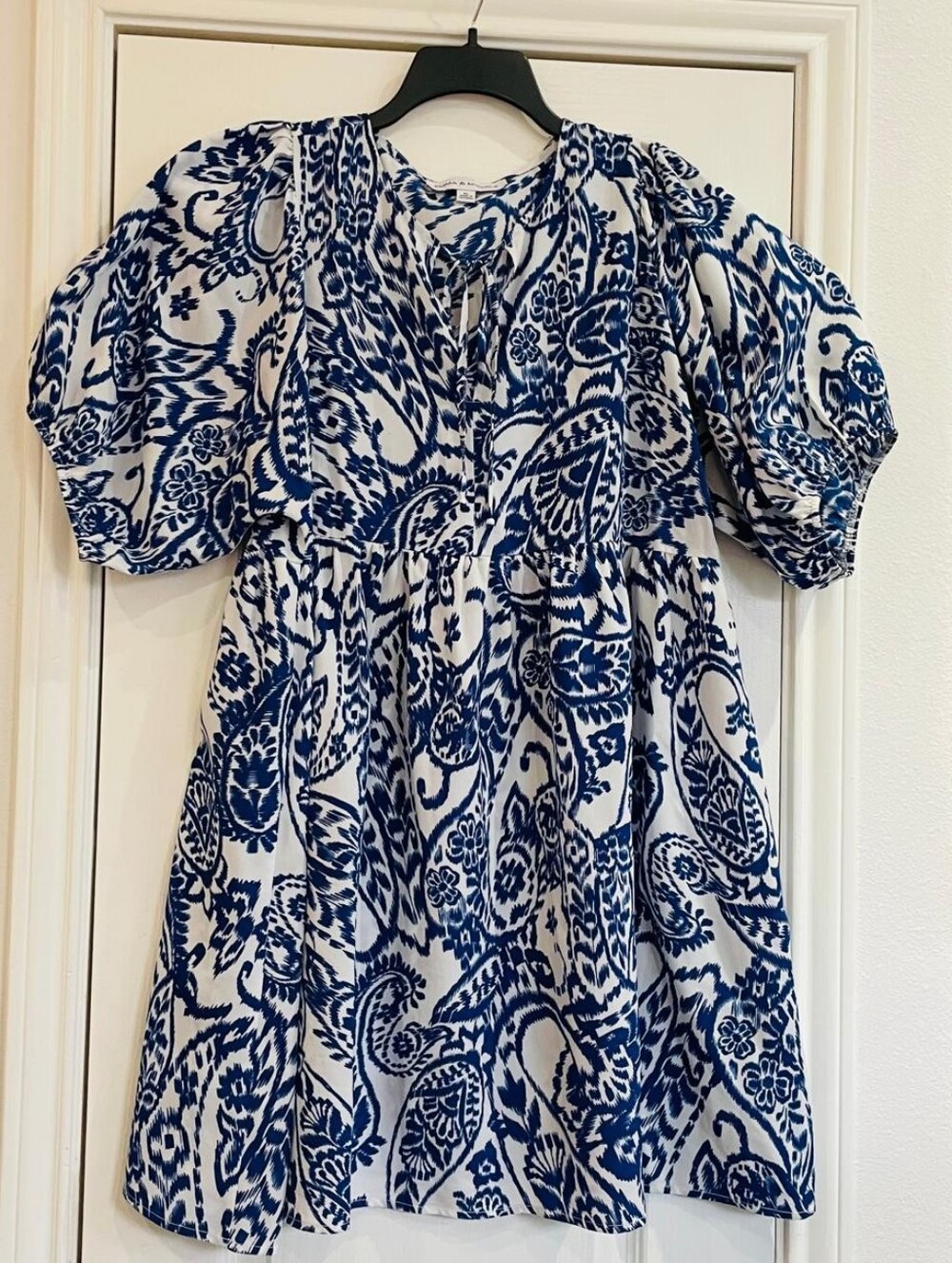 Emma & Michele Blue and White Paisley Puff-Sleeve Dress